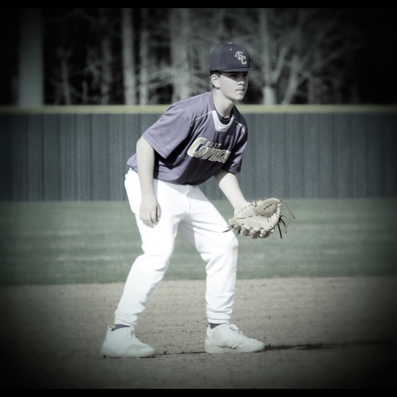 Meet your Posher, Heather - Picture 2 of 2